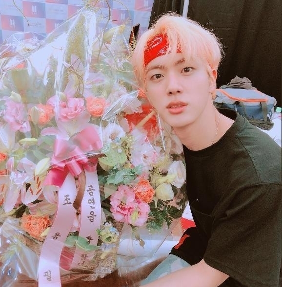  BTS 맏형 진.