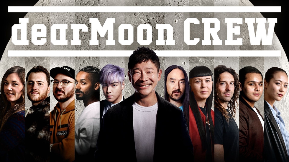 일본 기업인 마에자와 유사쿠가 9일 민간인 달 여행 프로젝트 '디어문(dearMoon)' 탑승자 8명과 예비명단에 오른 2명을 공개했다. 왼쪽부터 케이틀린 패링턴(예비명단), 브렌던 홀, 팀 도드, 예미 AD, 탑, 마에자와 유사쿠, 스티브 아오키, 리애넌 애덤, 카림 일리야, 데브 조시, 미유(예비명단). /디어문 제공