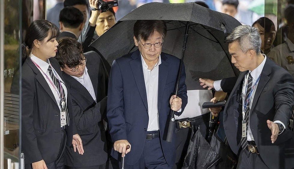 영장심사 출석하고 있는 이재명 대표/연합뉴스