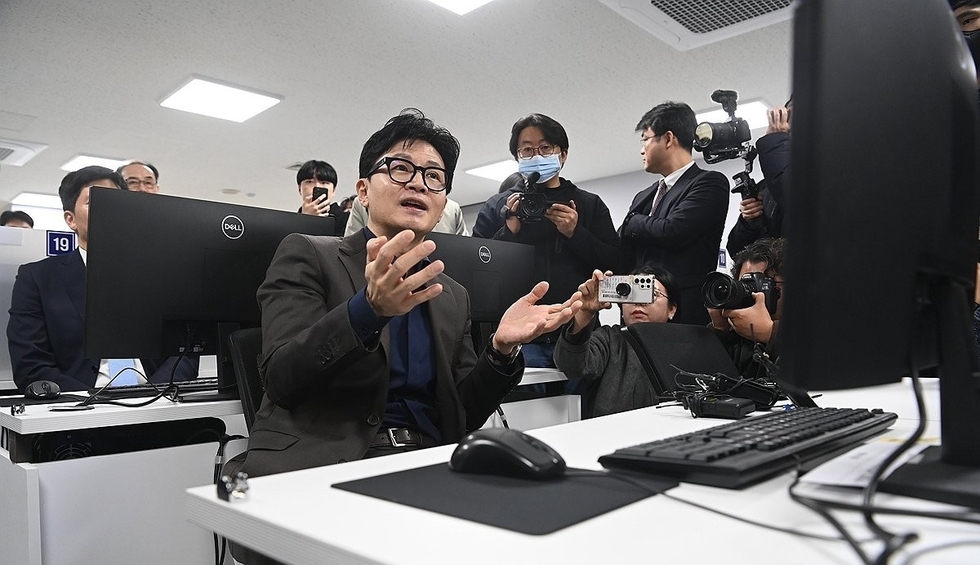한동훈 장관, 대전 CBT 센터 방문/연합뉴스