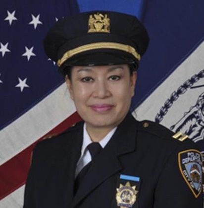 <em>미국 뉴욕경찰(NYPD)에서 한인 최초로 총경으로 승진하는 허정윤 경정. /연합뉴스</em>