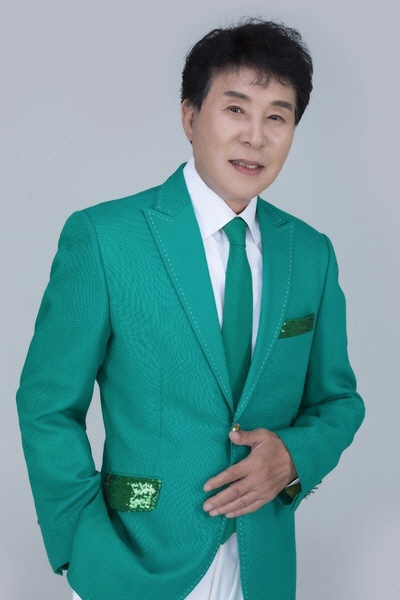<em>가수 송대관. 스타라인업엔터테인먼트 제공 </em>
