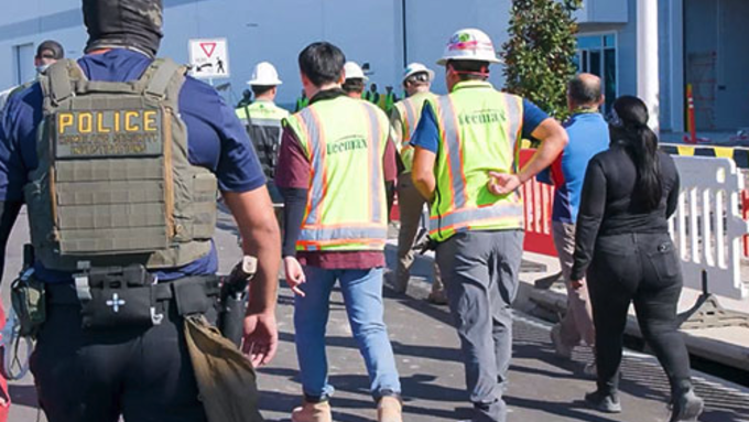 LA 코리아타운 이민 단속 공포…"교회·한인단체가 버팀목"