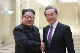 김정은, 6년 7개월 만에 방북한 왕이 접견…"북중관계 가장 귀중"