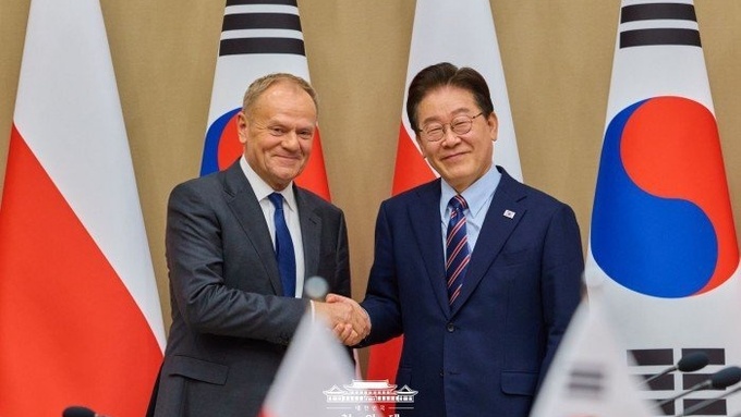 한-폴란드 '포괄적 전략 동반자 관계'로 격상…방산·에너지 전방위 협력 확대